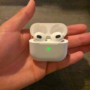 Airpods Pros 3rd Generation